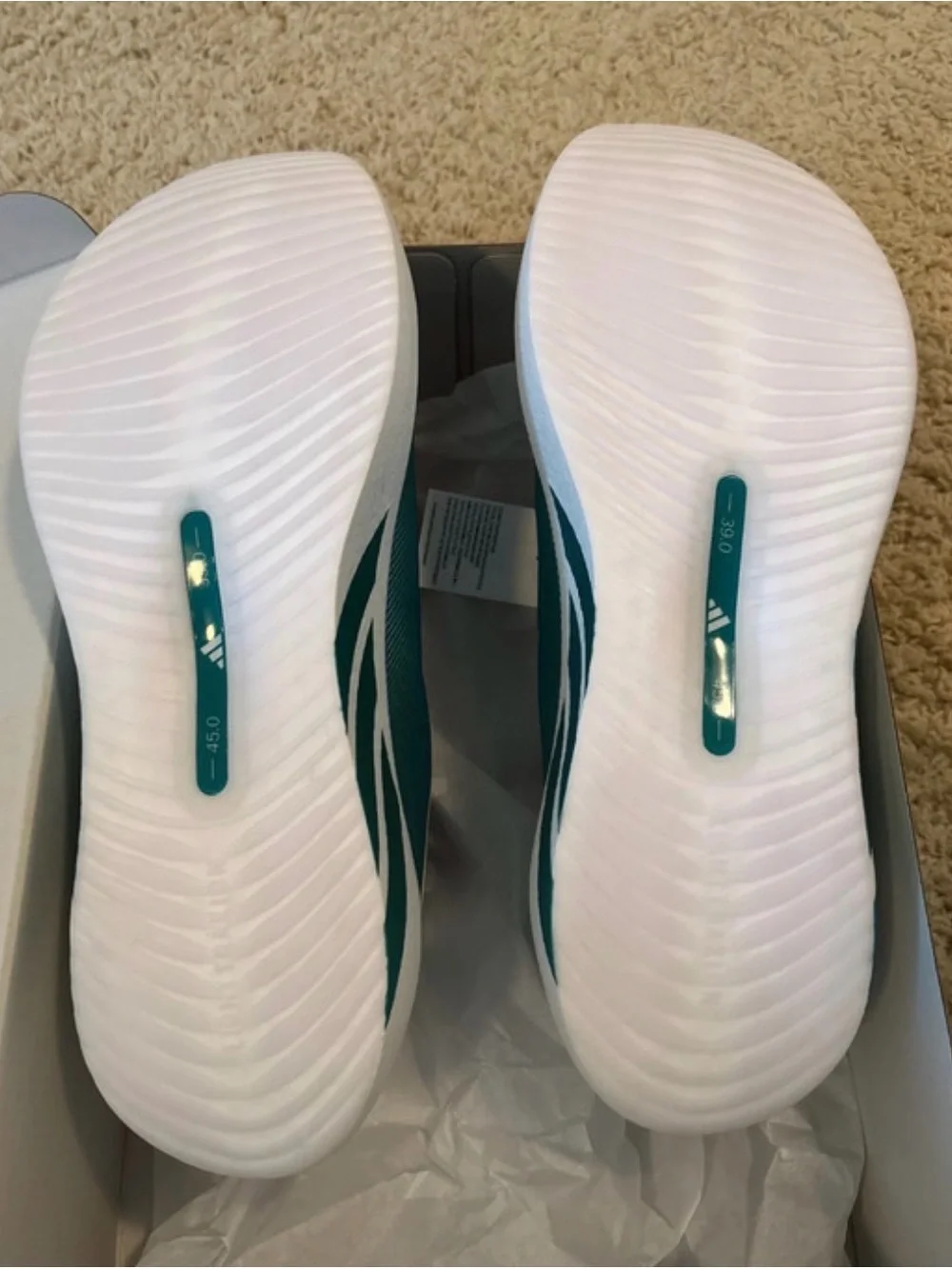 adidas Hyperboost Edge M Running Shoes